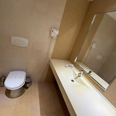 Sauvage * Bukarest